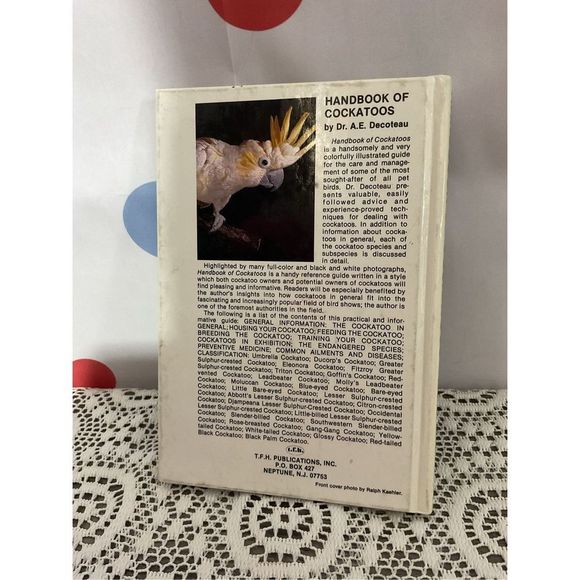 1981 Handbook of Cockatoos By Dr. A.E. Decoteau ❤️🍒 - Picture 2 of 13